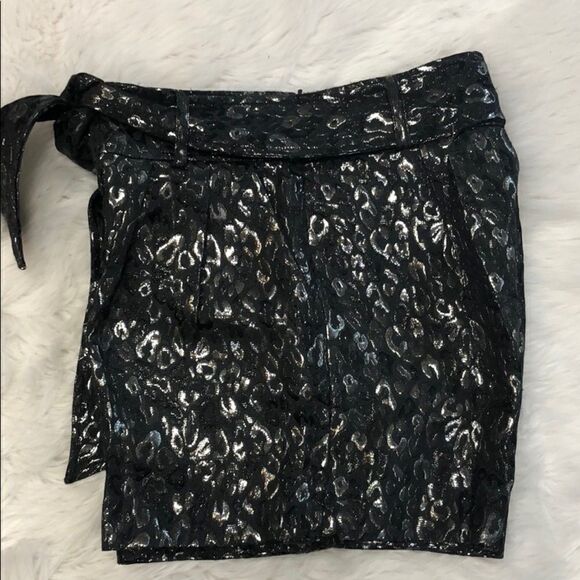 ARMANI exchange metallic animal print shorts sz 4 - Picture 6 of 14